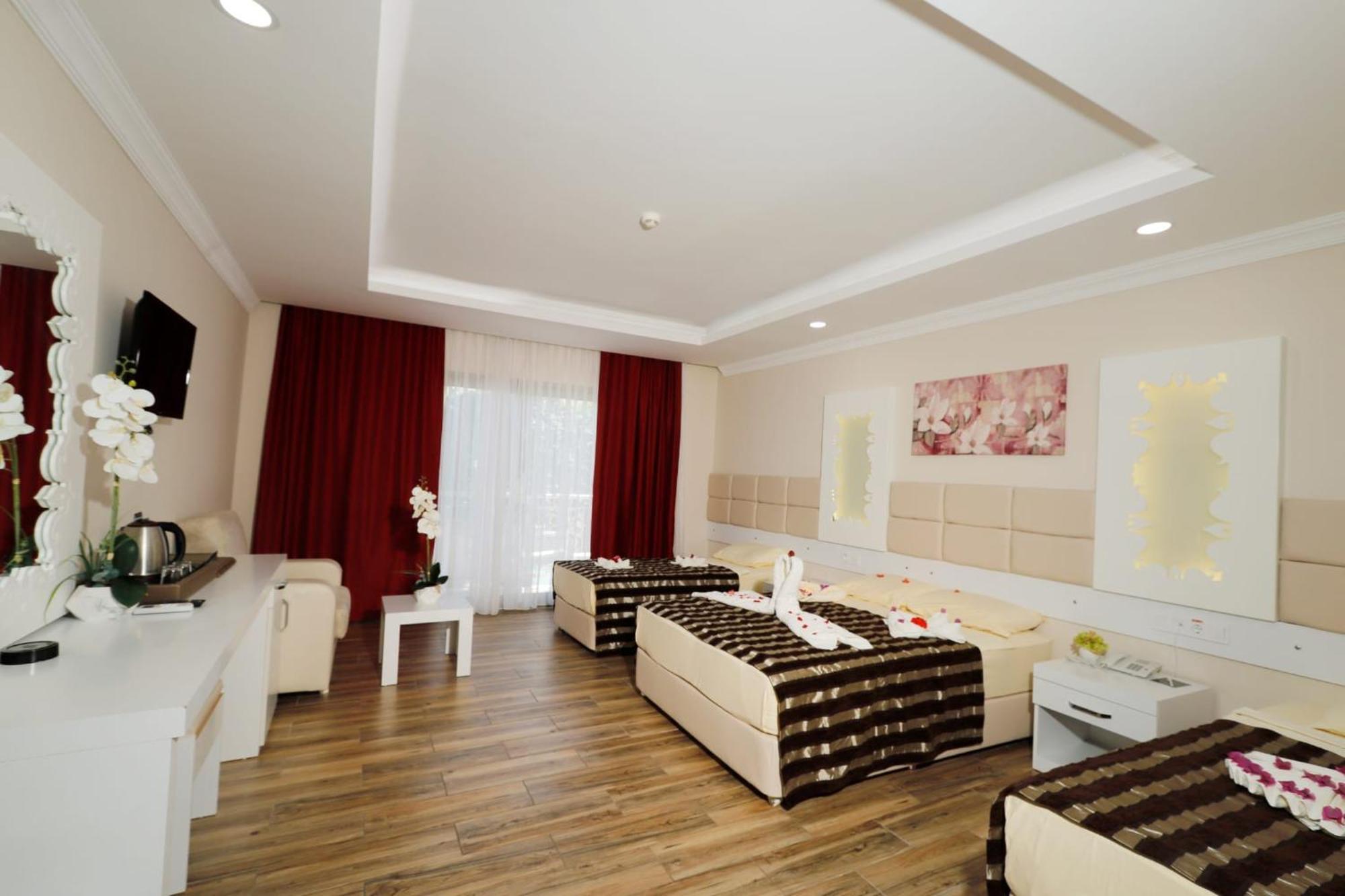 Miramor Hotel & Spa Antalya Exterior photo Family room