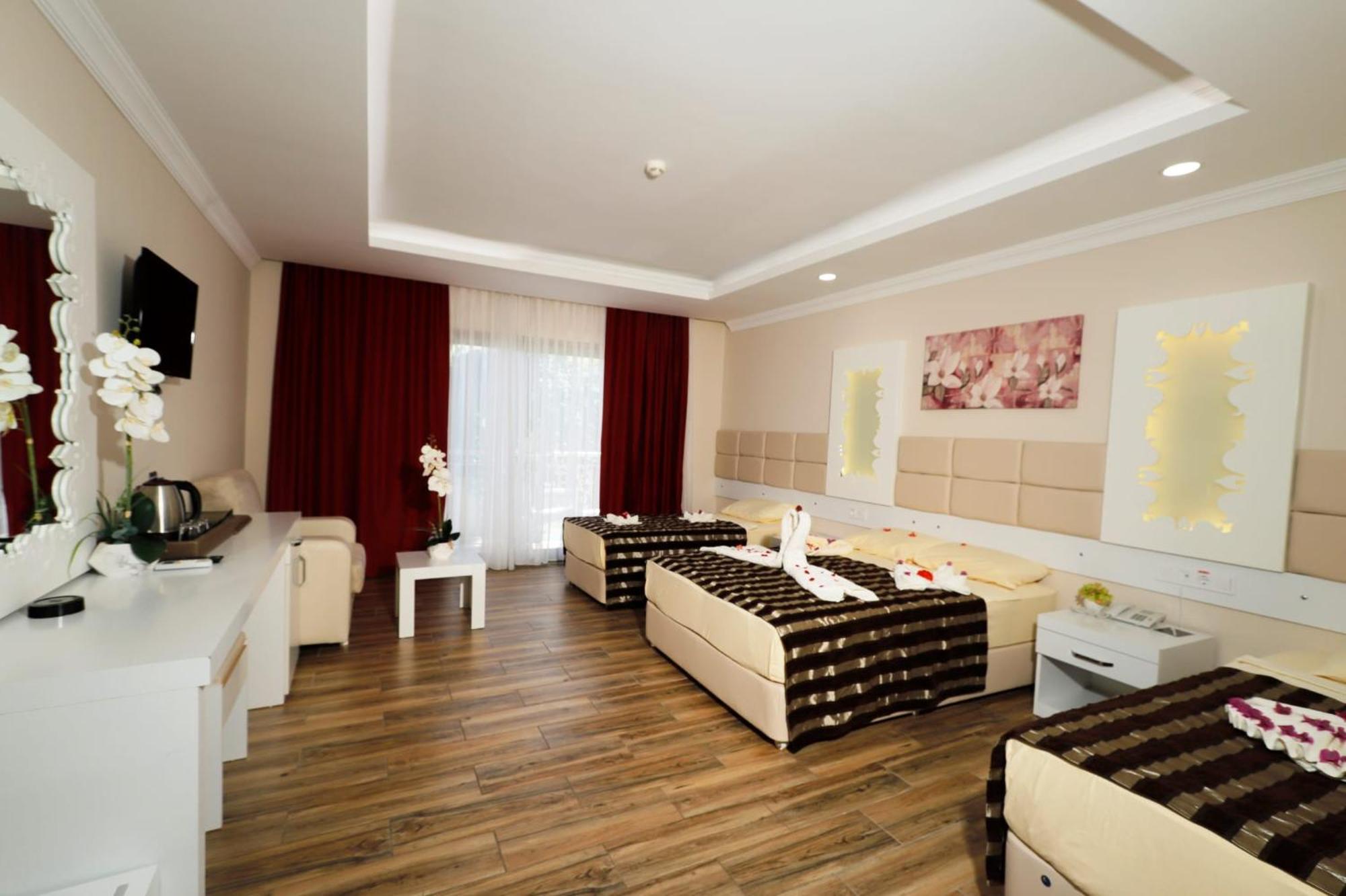 Miramor Hotel & Spa Antalya Exterior photo Family room